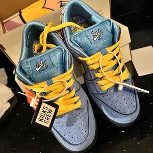 Nike SB Dunk Low Pro x Powerpuff Girls BUBBLES